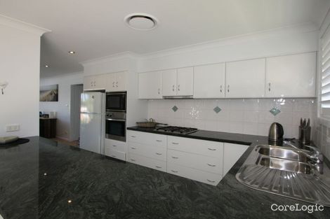 Property photo of 1/156 Kilaben Road Kilaben Bay NSW 2283