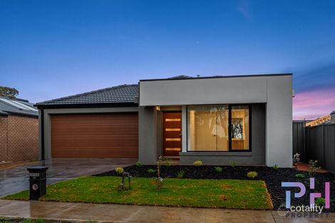 30 Boldiston Cres, Huntly, VIC 3551
