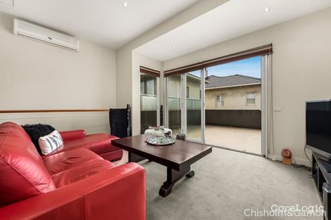 Property photo of 10/19-21 Ormond Esplanade Elwood VIC 3184