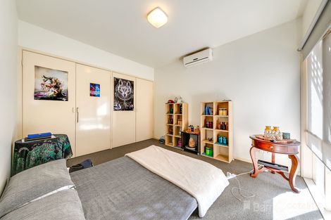 Property photo of 2/2 Shrives Road Narre Warren VIC 3805