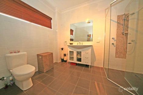 Property photo of 10 Sylvan Drive Benowa QLD 4217