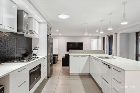 Property photo of 19 Thornhill Way Greenwood WA 6024