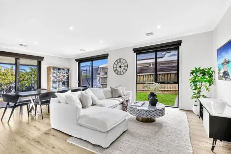 Property photo of 3 Spectrum Drive Mount Duneed VIC 3217