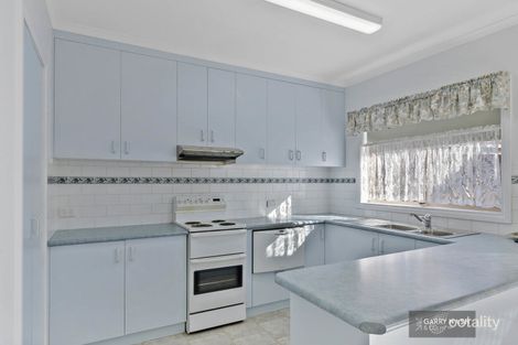 Property photo of 2/4 Collyn-Dale Drive Wangaratta VIC 3677