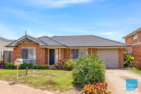 Property photo of 6 Scullin Road Burnside Heights VIC 3023