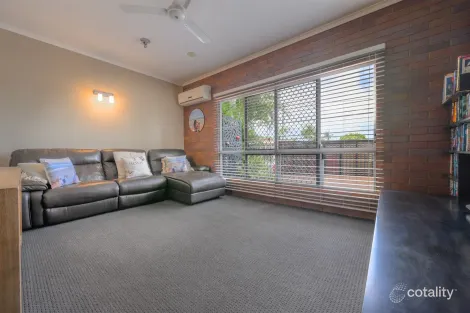 Property photo of 1 Zamia Court Clinton QLD 4680