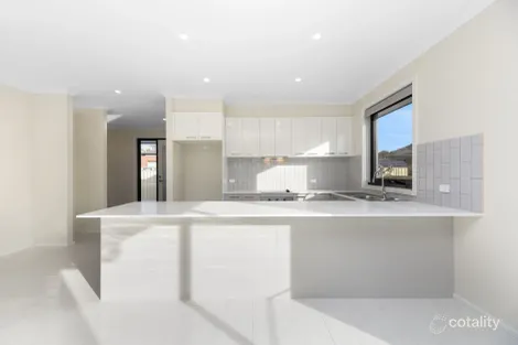 Property photo of 2/64 Dunblane Road Noble Park VIC 3174