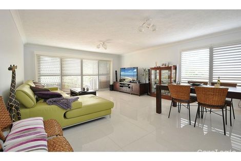 Property photo of 4/20 Burleigh Street Burleigh Heads QLD 4220