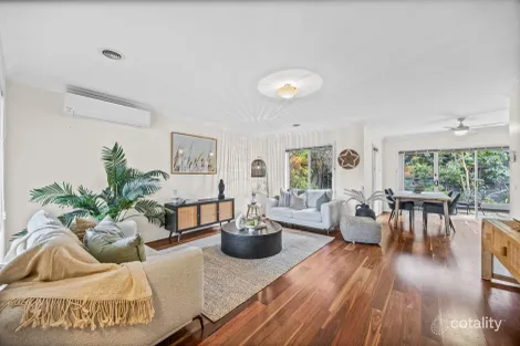 Property photo of 3/12-14 Harkaway Road Berwick VIC 3806