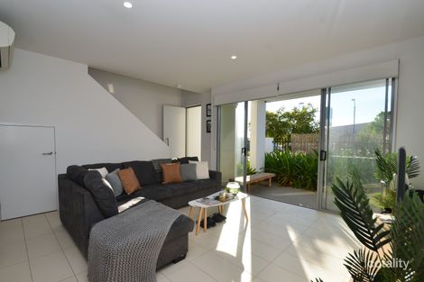 Property photo of 8/2 Emily Way Varsity Lakes QLD 4227