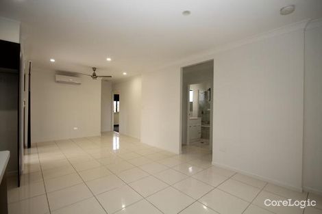 Property photo of 16 Wakeboard Circuit Kelso QLD 4815