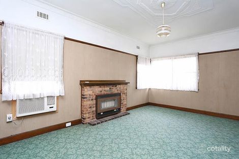 Property photo of 62 Suffolk Road Sunshine North VIC 3020