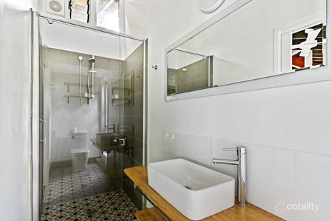 Property photo of 35 Dolly Avenue Springfield NSW 2250