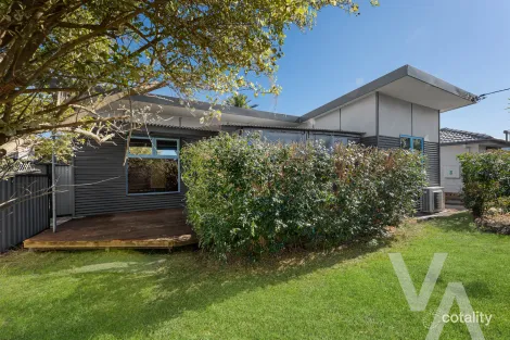 1063 Nelson Bay Rd, Fern Bay, NSW 2295