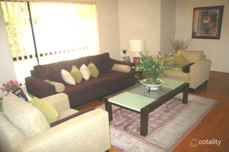 Property photo of 18 Bentinck Drive Green Valley NSW 2168