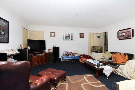 Property photo of 74 Damask Drive Tarneit VIC 3029