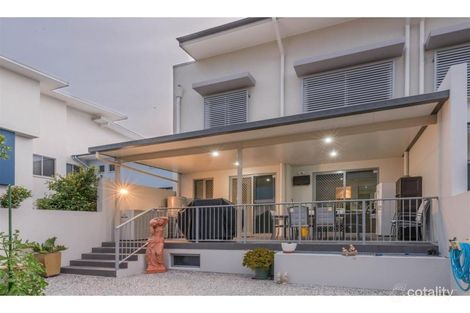 4/114 The Esplanade, Paradise Point, QLD 4216