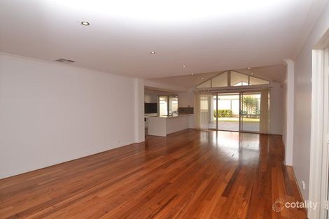 Property photo of 6 Wisely Court Aubin Grove WA 6164
