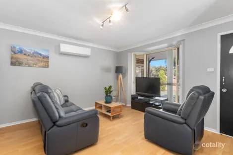 Property photo of 1/19 Floribunda Close Warabrook NSW 2304