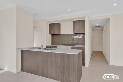 Property photo of 30 Juniperina Circuit Wallan VIC 3756