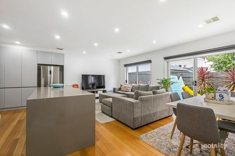 Property photo of 3/37 Bradley Street Newport VIC 3015