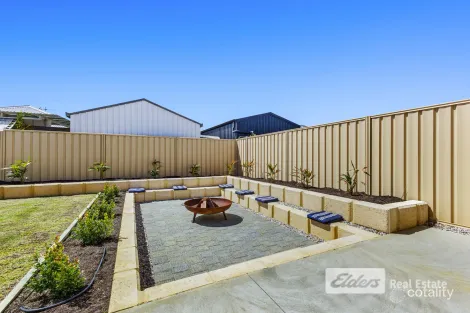 Property photo of 12 Beaufort Loop Millbridge WA 6232