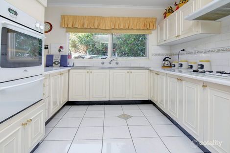 Property photo of 120 Rosedale Grove Frankston South VIC 3199