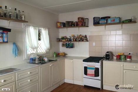 Property photo of 4 Ahern Street Labrador QLD 4215