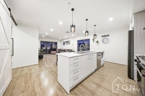 Property photo of 24 Athletic Circuit Clyde VIC 3978