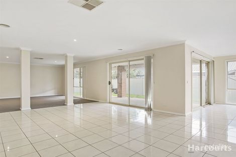 Property photo of 4 Pipetrack Circuit Cranbourne East VIC 3977