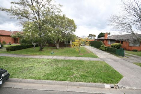 Property photo of 22 Applegum Crescent Ferntree Gully VIC 3156