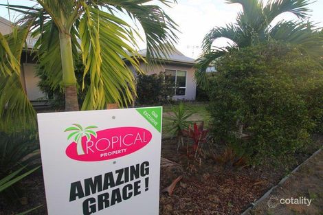 Property photo of 2/10 Shore Street Wongaling Beach QLD 4852