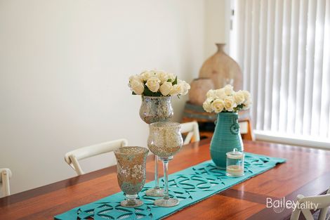 Property photo of 39 Casey Drive Hunterview NSW 2330