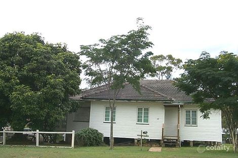 17 Jacob St, Dinmore, QLD 4303