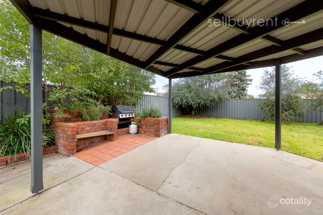 Property photo of 2/10 Wirilda Close Wodonga VIC 3690