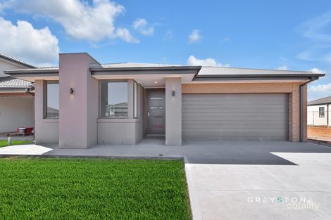 15 Ballymena St, Strathtulloh, VIC 3338