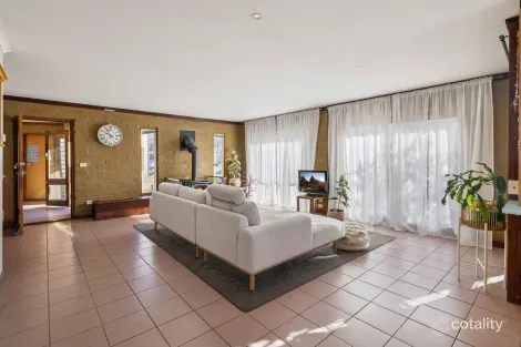 Property photo of 19 Roberson Street Berridale NSW 2628