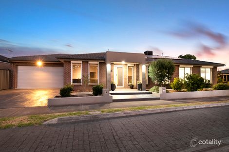 14 Pembroke Cres, Derrimut, VIC 3026