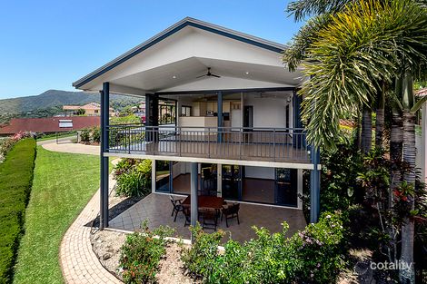 Property photo of 8 Konowna Close Mooroobool QLD 4870