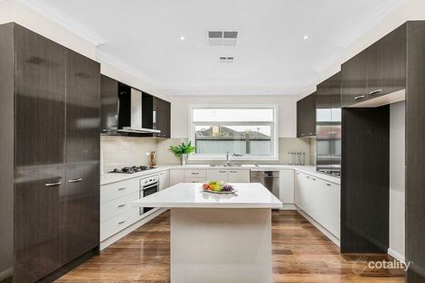 Property photo of 18 Shelley Street Keilor East VIC 3033