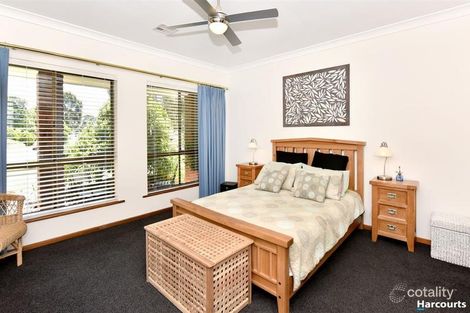 Property photo of 8 Maple Avenue Aberfoyle Park SA 5159