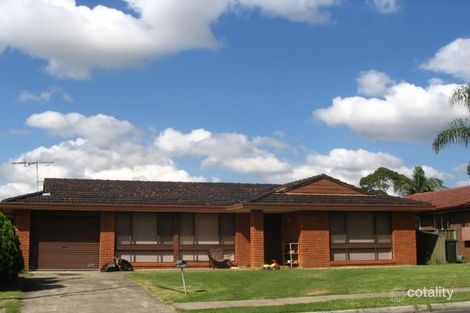 49 Mulligan St, Bossley Park, NSW 2176