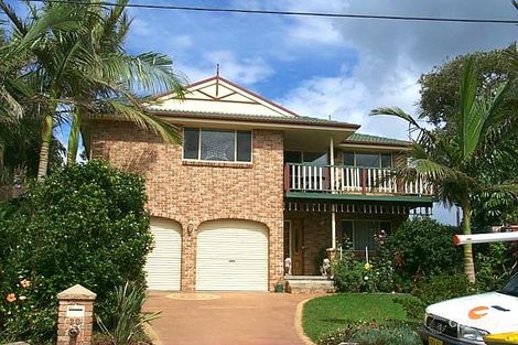 20 Blue Gum Ave, Sandy Beach, NSW 2456