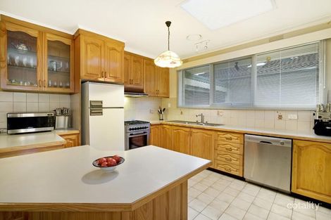 Property photo of 32 Wetherby Road Doncaster VIC 3108