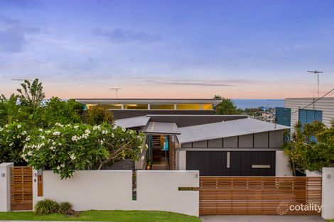 18 Wellington St, Manly, QLD 4179