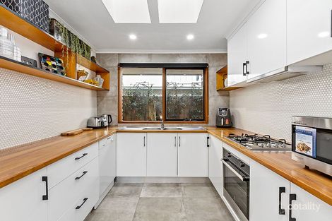 Property photo of 10A Raymond Road Seaford VIC 3198