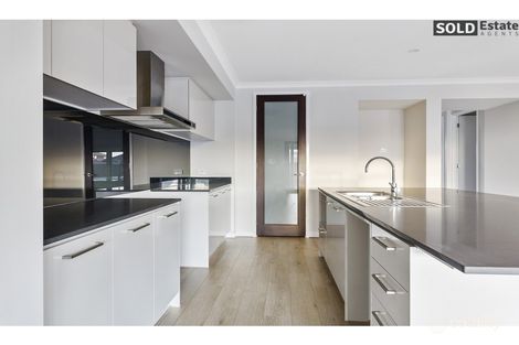 Property photo of 13 Copabella Circuit Clyde North VIC 3978