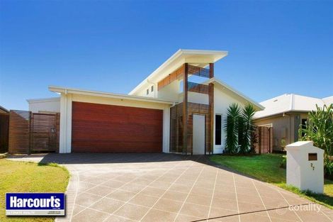 Property photo of 27 Lionheart Crescent Newport QLD 4020