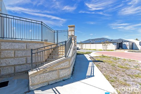 38 Rosso Mndr, Woodvale, WA 6026