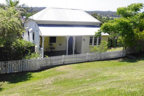 15 Elizabeth St, Imbil, QLD 4570